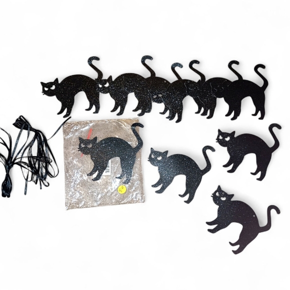 Black Cat Garland for Halloween - Picture 1 of 1